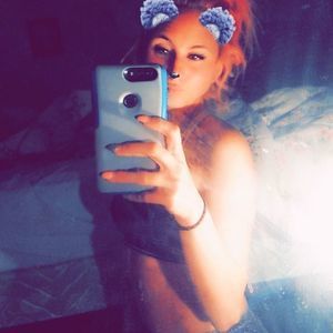 Meet your Posher, Ash